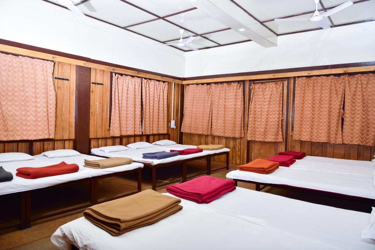 Surya Shibir Resort Púna Exteriér fotografie