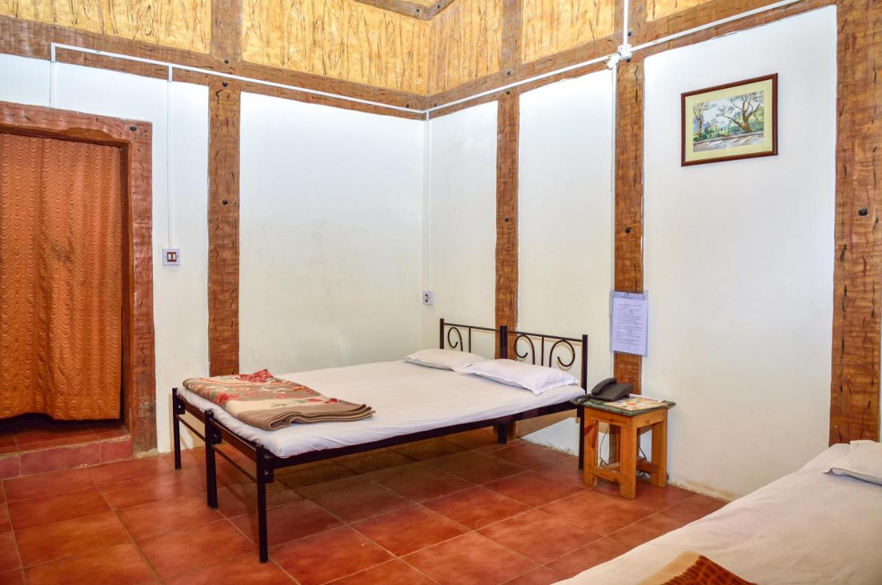 Surya Shibir Resort Púna Exteriér fotografie
