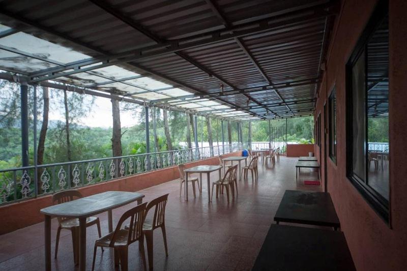 Surya Shibir Resort Púna Exteriér fotografie